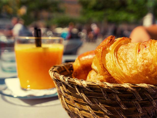 Easter brunch buffet in Lodi